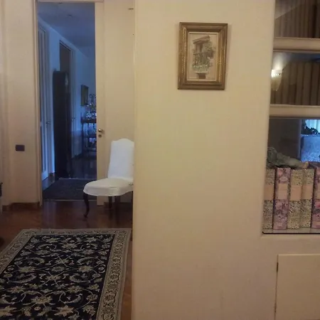 Bed & Breakfast Casa Liliana Naples